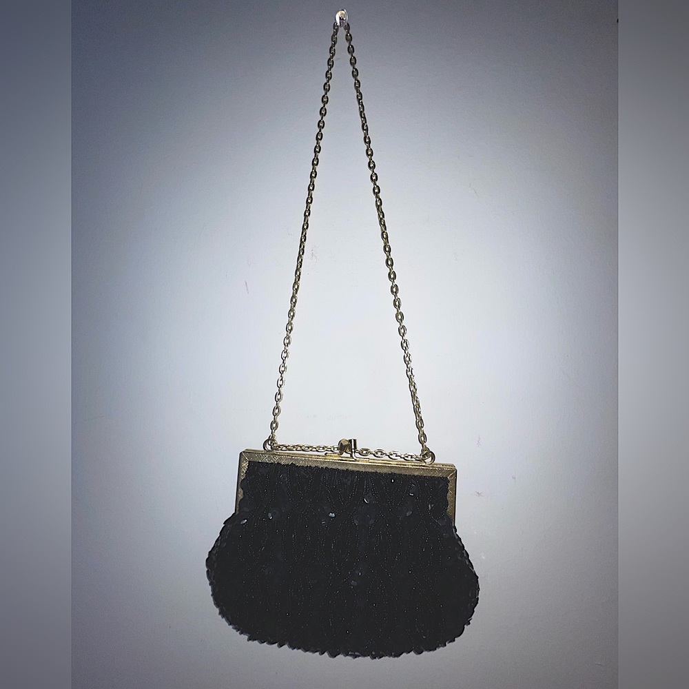 Beaded Hand Purse | Handmade | Gold Chain - Picture 4 of 16